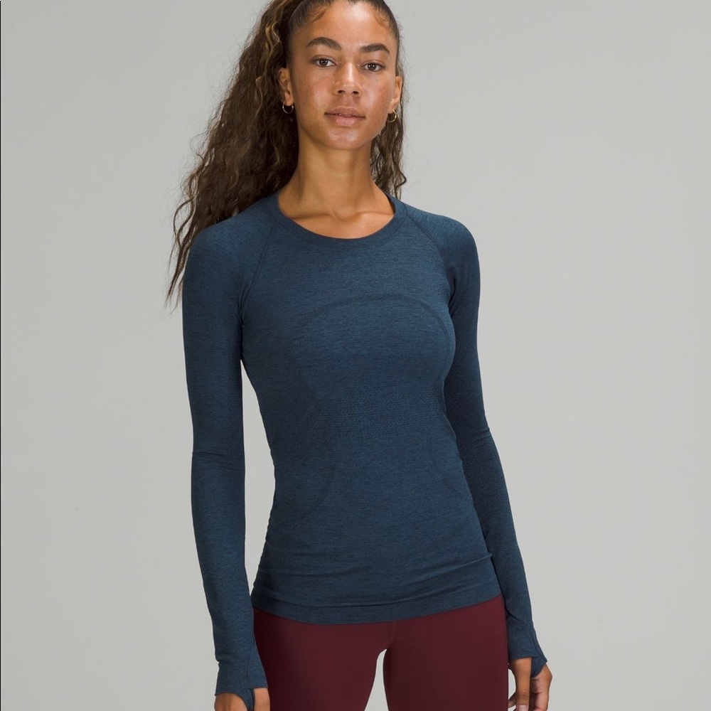 Lululemon swiftly tech 2.0 long sleeve size 6